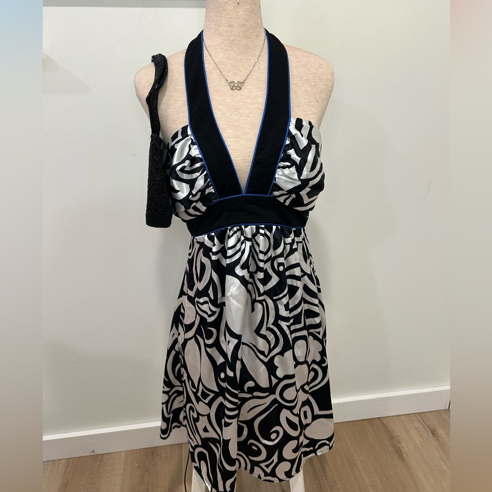 Rampage Black and White Floral Backless Dress